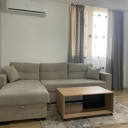 Apartment Avi 2